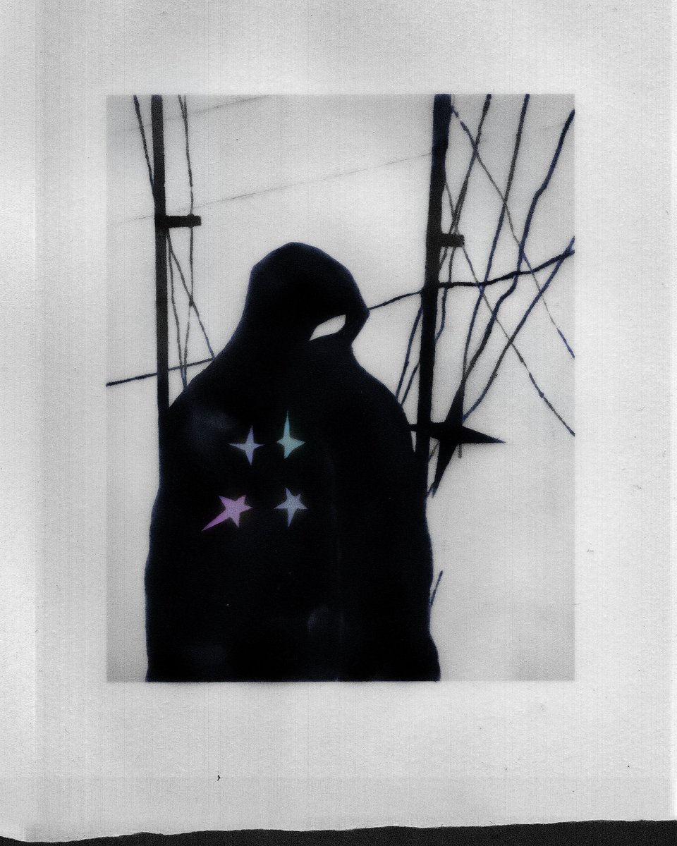 buvard_'s tweet image. sirens