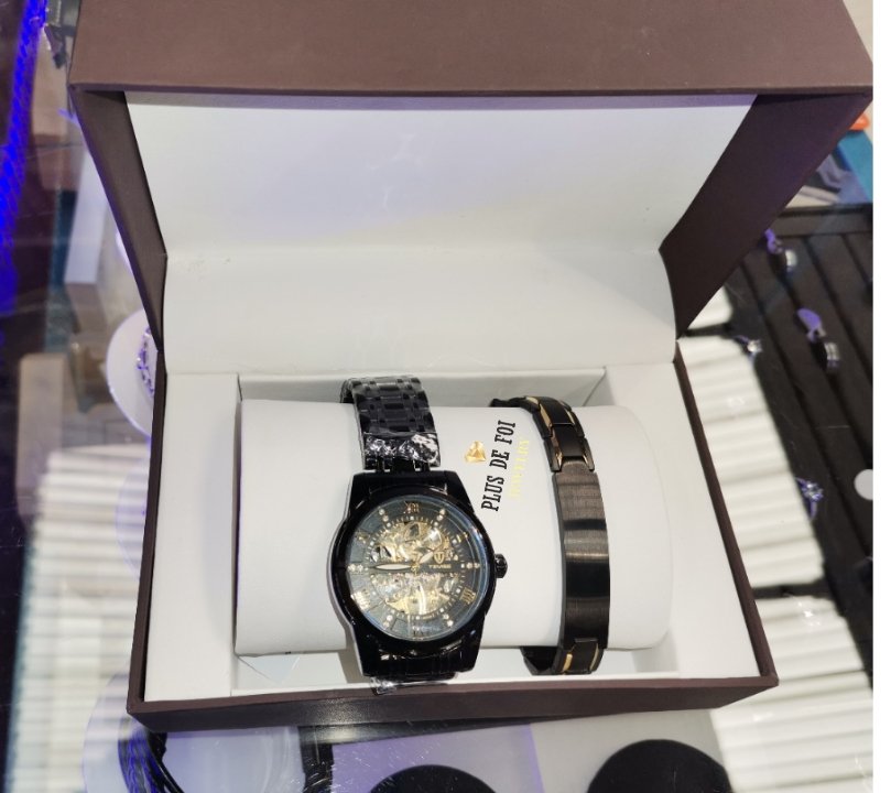 Plus De Foi Jewelry tweet media