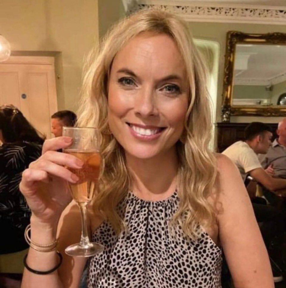 Miss Pearce tweet media