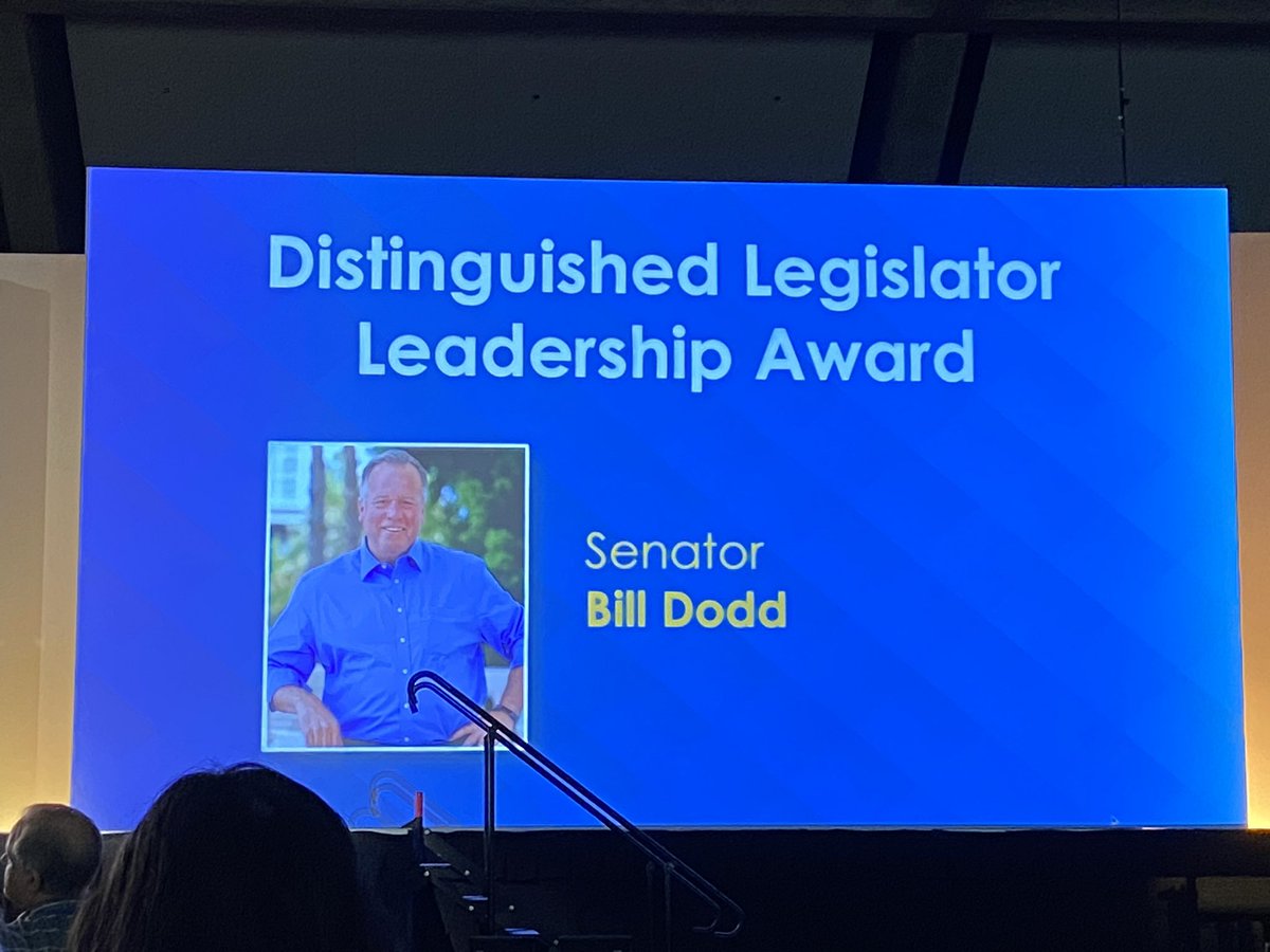 Congratulations <a href="/SenBillDodd/">Senator Bill Dodd</a> for your Distinguished Leader Award at  #CalCities for writing Senate Bill 329. And thank you!
