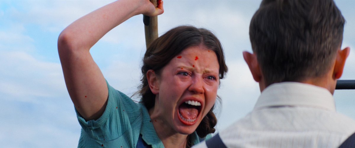 TheCinegogue's tweet photo. Mia Goth in Pearl. https://t.co/gZSHByTWxh