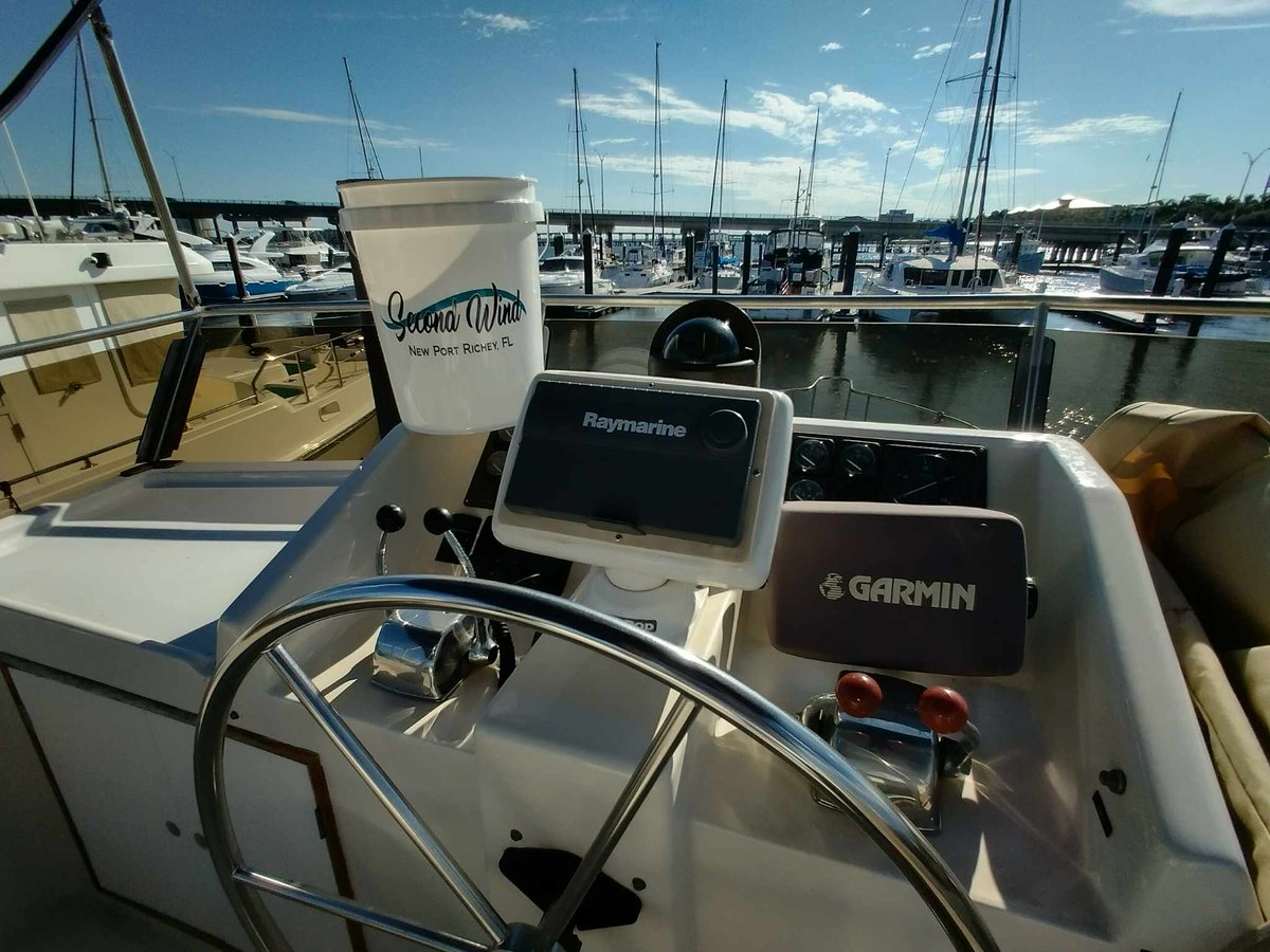 boat_name's tweet photo. New #BoatName #SecondWind on a #Splindid and #Relaxing 1988  #Present #Yacht #CabinCruiser #Sundeck #PortingOut of #NewPortRicheyFL
By the #BoatNameGuy https://t.co/hKAZBFrgO7