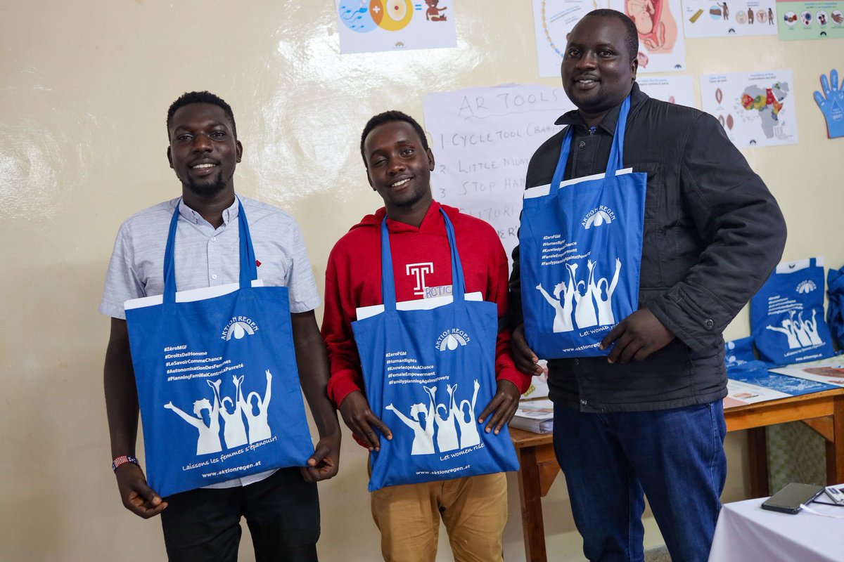 After the intensive training on #SRHR #familyplanning, our CEO and the dedicated team received valuable training tools from #RainWorkers, thanks to the support of <a href="/AktionRegen/">TheRainWorkers</a> 🎁💼
These tools will empower us to continue making a positive impact in our communities! <a href="/Zinduka_eV/">Zinduka</a>