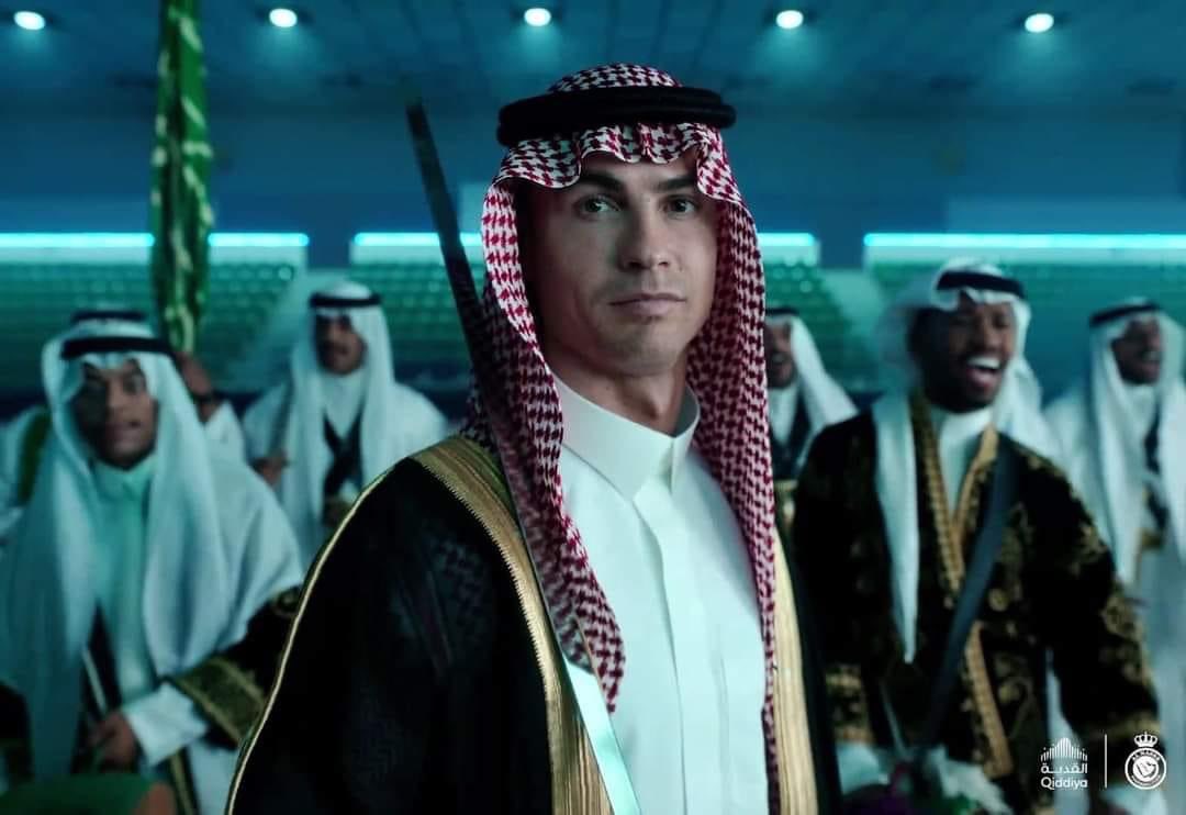 AymoonElma3's tweet photo. بالنهار ديني وبالليل اديني 🤍 https://t.co/iJphbfPUdz
