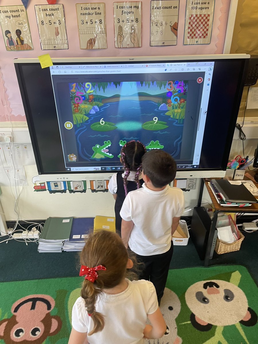 BowhouseP32's tweet photo. Our maths activities today! โ๏ธ #BowMaths https://t.co/Sm8xdSAG4o