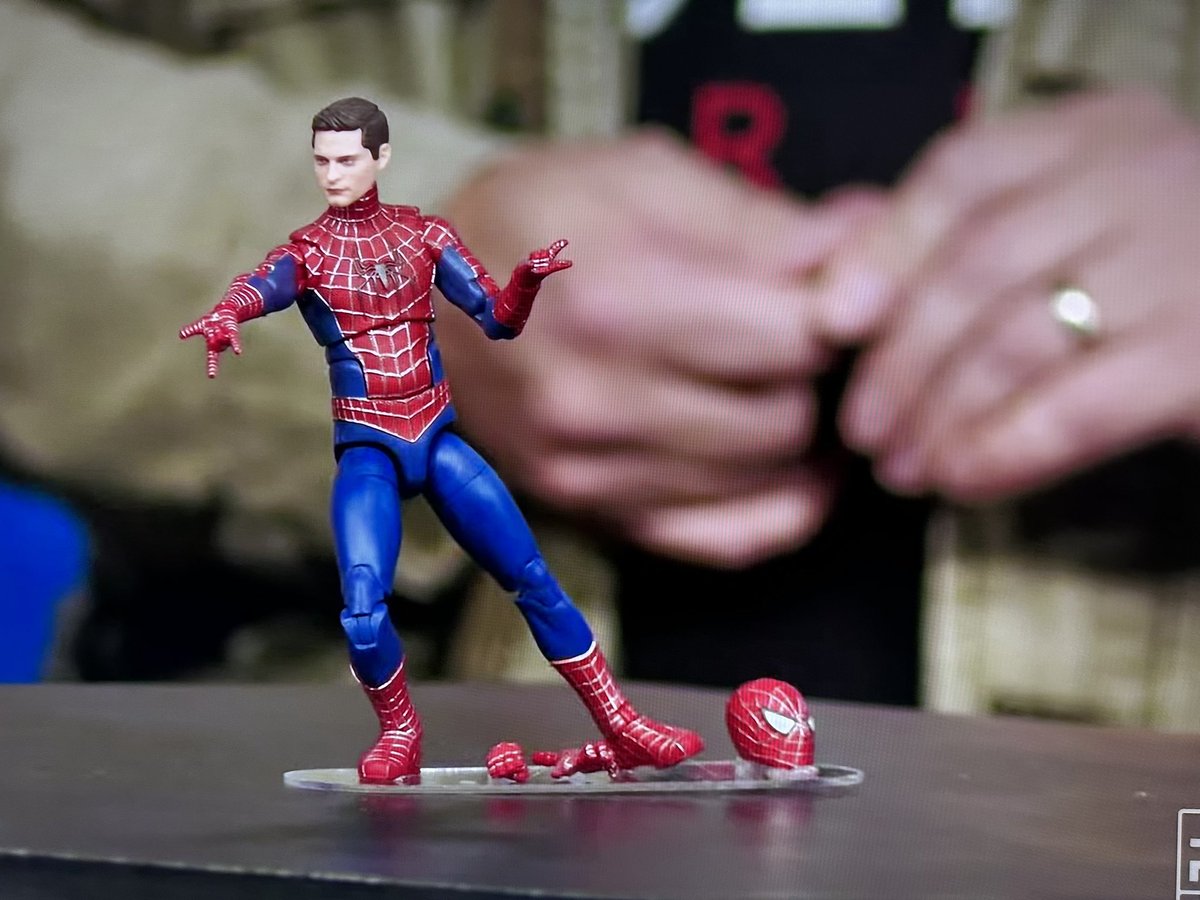 OakhurstStudios's tweet image. #marvellegends #hasbropulsecon #hasbro #ActionFigure #SpiderMan 
Awesome!  Unmasked trio!
