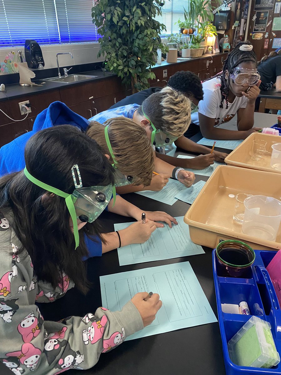 Jacqueline Heineman (@ravenscience1) on Twitter photo Ms. DiBenedetto science students were highly engaged in the lab she organized & prepared so amazingly for them!!! 🩵🧪🧫 <a href="/DrAnthonyMS/">Anthony Middle School</a> <a href="/OffBrandMsFrizz/">DiBenedettoScience</a> #ravensRISE Ms. DiBenedetto science students were highly engaged in the lab she organized & prepared so amazingly for them!!! 🩵🧪🧫 <a href="/DrAnthonyMS/">Anthony Middle School</a> <a href="/OffBrandMsFrizz/">DiBenedettoScience</a> #ravensRISE