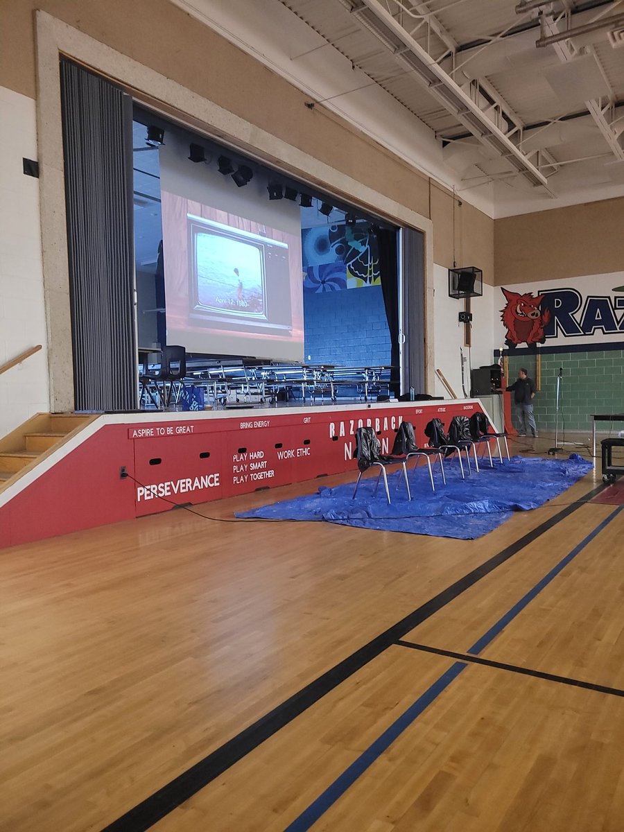 Terry Fox day at William G. Davis. This amazing school community raised over $500 for cancer research. Go Razorbacks!!