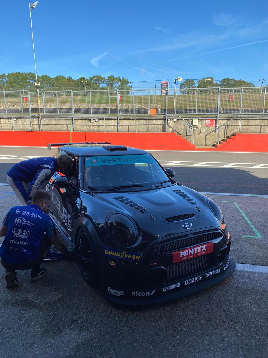 Ben Davis tweet media