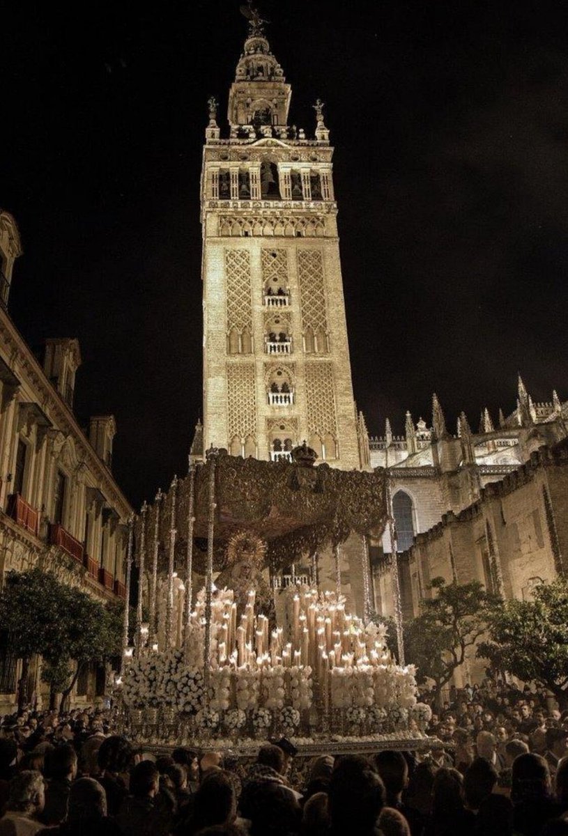 relatandohisto1's tweet photo. CONCURSO CATEDRAL MÁS BONITA DE TWITTER.  #Catedralmasbonita 

GRAN FINAL:

Catedral de Sevilla vs Mezquita-Catedral de Córdoba.

La votación empezará el domingo 24/09/2023 a las 20:30 y tendrá una duración de 48 horas. https://t.co/eWWWBwvmxL