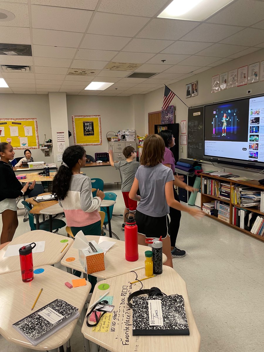 Courtney Sinclair tweet media