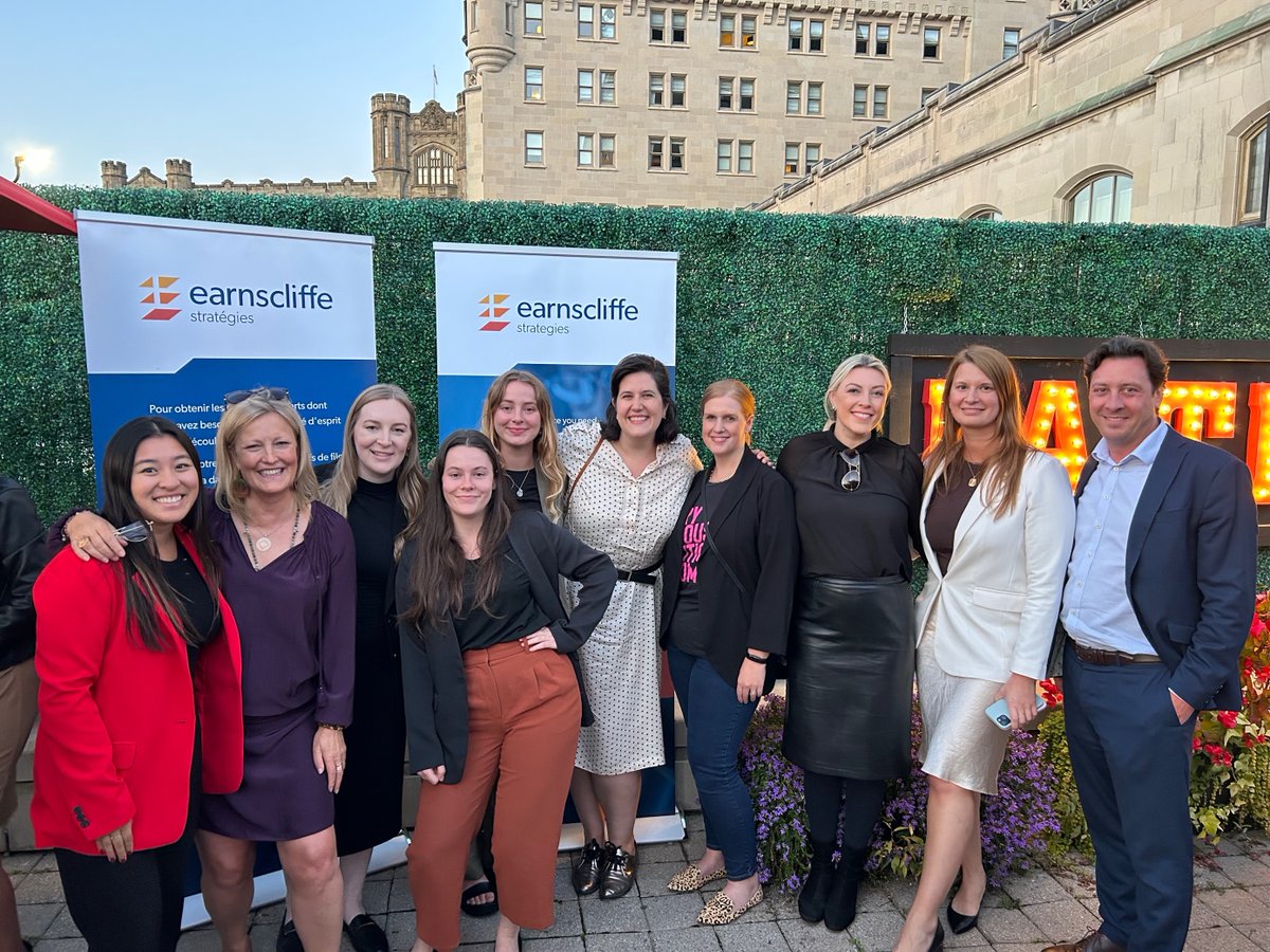 Team Earnscliffe attended #WomenOnTheHill last night! As collaborators and proud sponsors, we were honoured to celebrate women leaders and trailblazers across different sectors. Amazing energy!

#WomenRisingTogether #OnTheHill2023 #Cdnpoli