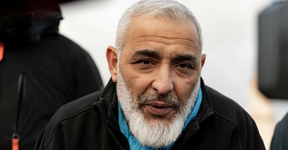laprovence's tweet photo. 🔴 Crise à l'OM : après la conférence de presse de Pablo Longoria, Rachid Zeroual annonce qu'il va lui aussi "porter plainte"

👉 https://t.co/ne5vDUyrTt

#OM #TeamOM #Longoria https://t.co/AdcvvUDbjg