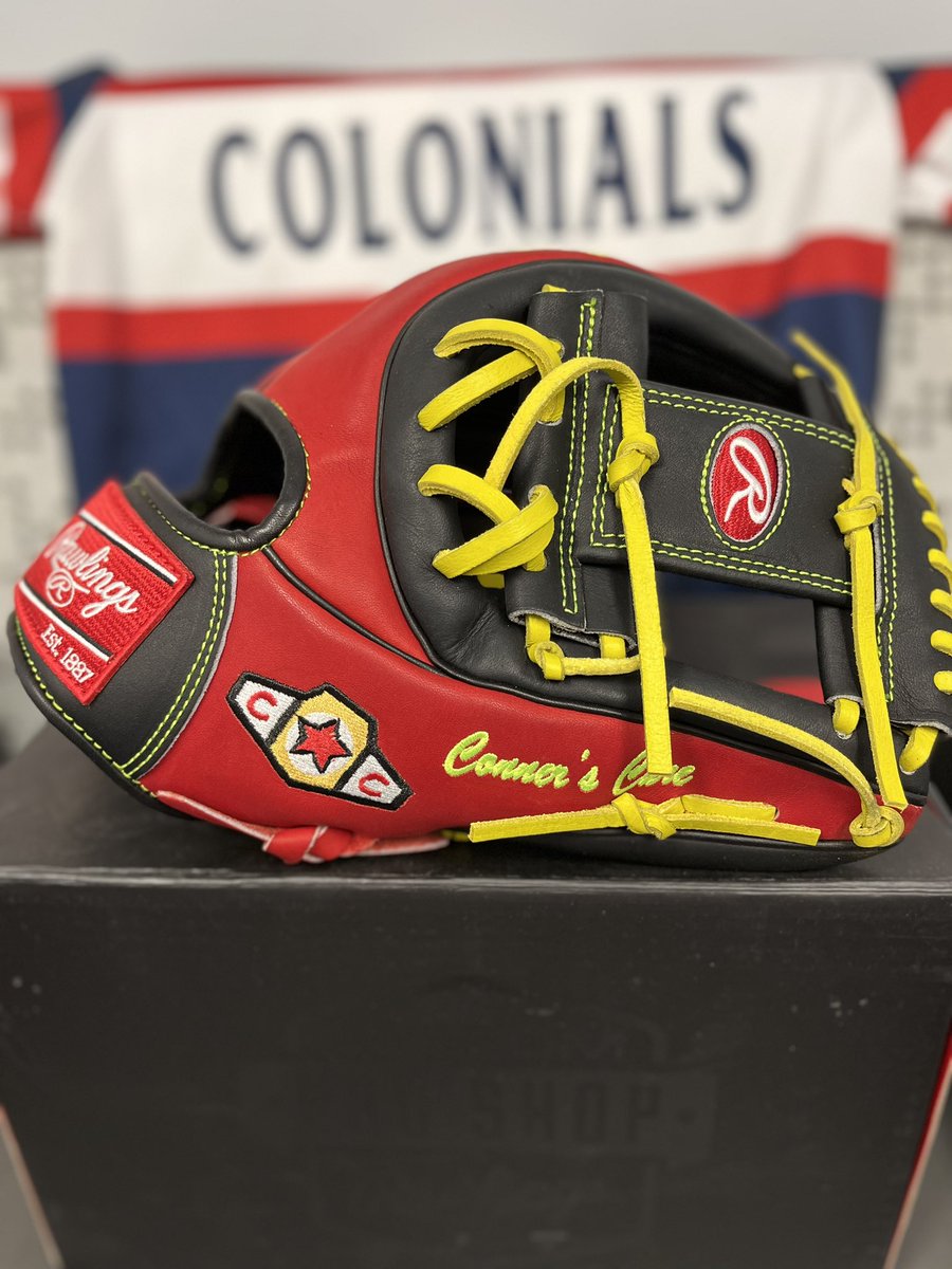 CoachJexx_KSU's tweet photo. And remember the HR Derby winner gets this customized Connor’s Cure Rawlings glove! 😍😁

#TagInForACure 🎗️ https://t.co/7PM1JBseNk