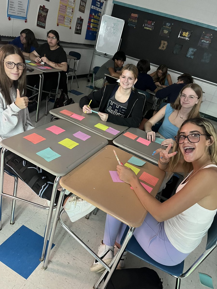 Such a great Friday! #gallerywalk #studentleaders #WeAreHowell #theRegional