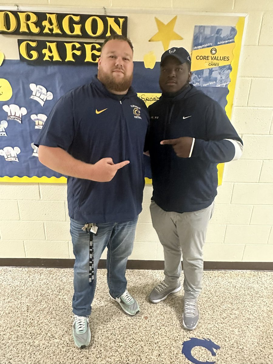Coach__Zimm's tweet photo. Thank you to Coach Johnson from Howard for coming back to Clintondale Community Schools and visiting our Dragons! @DaVaunJohnson4 @ClintondaleFB https://t.co/iyaIIfhGqj