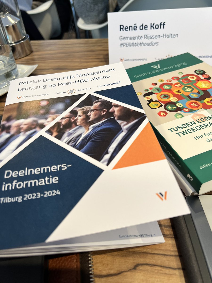 renedekoff's tweet photo. Vandaag gestart met de Post-HBO niveau Leergang Politiek Bestuurlijk Management in Tilburg. Goed om als bestuurder jezelf te blijven ontwikkelen. Interessante en leerzame colleges gehad die ontwikkeld zijn door @VanDoorne @TilburgU @Wethouders #PBMwethouders https://t.co/dP43IH2uZL