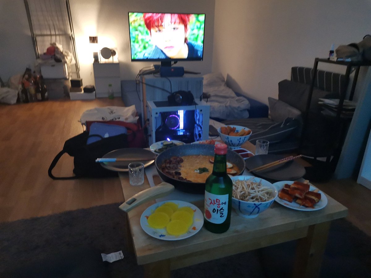 Purrrfect 💚💛💖