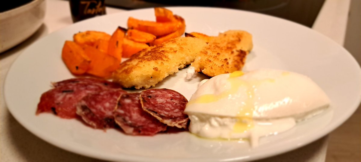 Julian Hayes tweet media