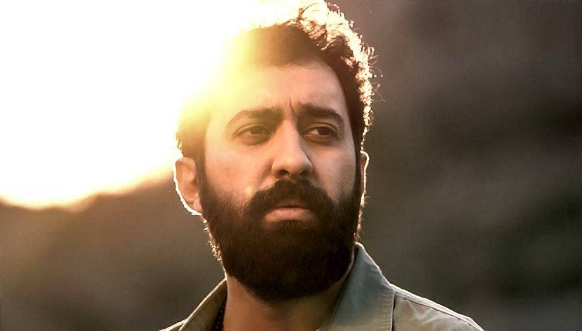 ۲۵ روزه که مهدی به جرم خوندن برای آزادی زندانه، مهدی رو از یاد نبریم که همیشه کنار ما بود...
#مهدی_يراحی