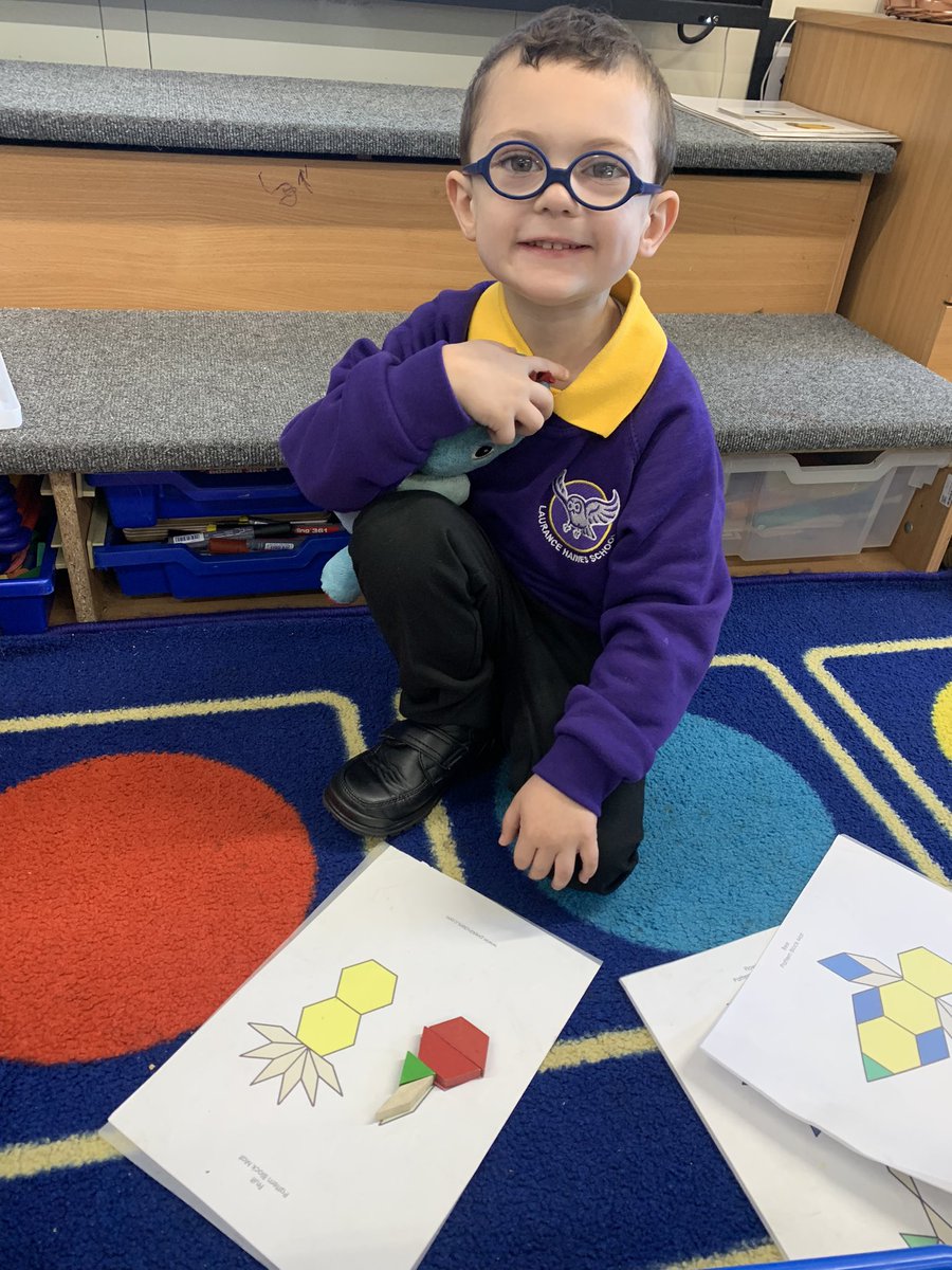 ReceptionLHS's tweet photo. This week in maths we have been matching! We built matching towers, matched fish and matched shapes to a picture! We all worked so hard! @MathsLHS @HeadLHS https://t.co/xJ5QScxjwf