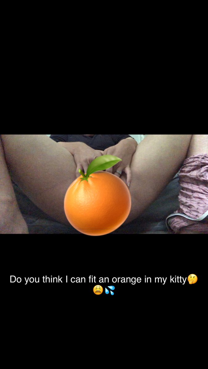Mae79594605's tweet photo. 😘���🍒🍌🍊💦
Fruit play comment for video🤪🤪
#fruitplay #masturbatingwithbanana #contentbabe #analslut #analcontent #fypシ  #FYP  #fyp https://t.co/6HgkEu7wwx