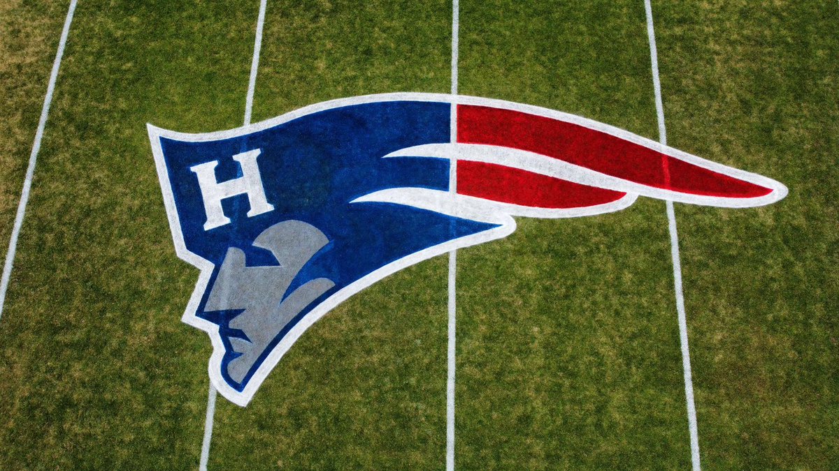 HAPatriotSports's tweet image. Ladies and Gentleman, the new @HAPats_FB C.L. Mitchell midfield logo♥️💙‼️ 

Painted by Mr. Mike Bogue
Drone Shot by @hapatsbanner /@HAPats_FB player Riley Almeda
Edited by @HASportsNet’s @LathanDunbar