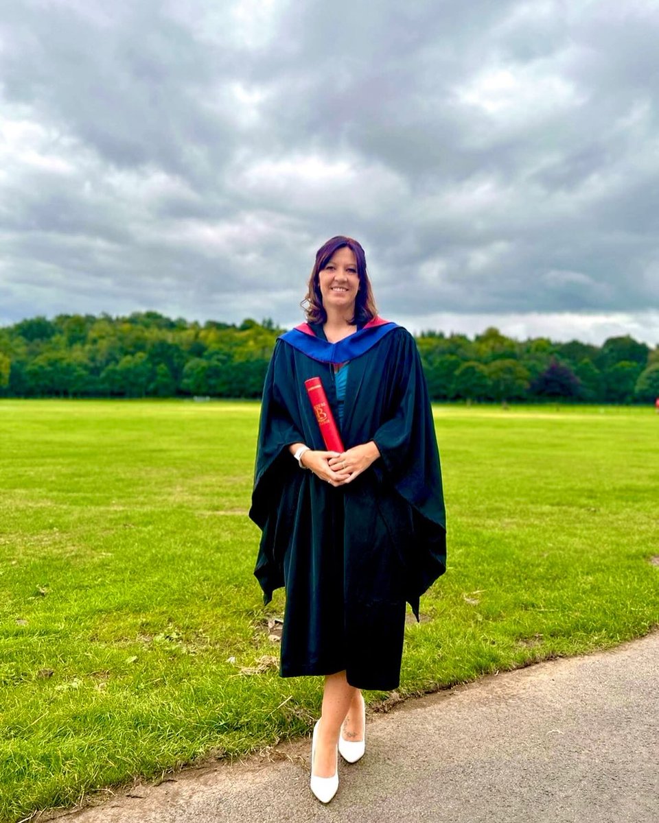 lisaswan77's tweet photo. Today is my day 👩‍🎓 22/09/23 https://t.co/WwxxFRDZ2F
