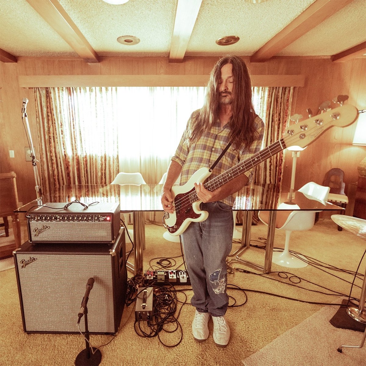Eye0pener's tweet photo. Who wants to hear these guys record “I Want You/She’s So Heavy” for a future @Pluralone1 album? (ME!)
#joshklinghoffer #pluralone #nickreinhart #stevenmcdonald #aaronsteele #natewalcott #fender #fendervintera #pearljam #melvins @Pluralone1 @bbqdbrains @stevensmcdonald https://t.co/jAA0uU6r5V