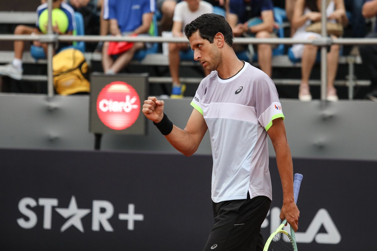 Desejamos um feliz aniversário para o nosso eterno girafa, <a href="/marcelomelo83/">Marcelo Melo</a>! 🦒