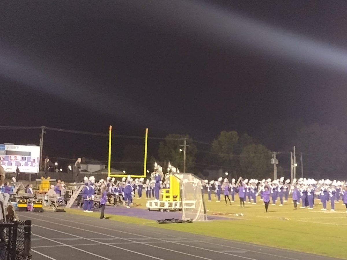 Halftime magic 🎶🎉🐯#TigerUp <a href="/ThomasWLanier/">Thomas W. Lanier</a>