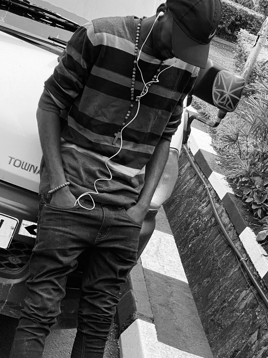 Allex_ug's tweet photo. ✌️ https://t.co/I5SfKBXi5y