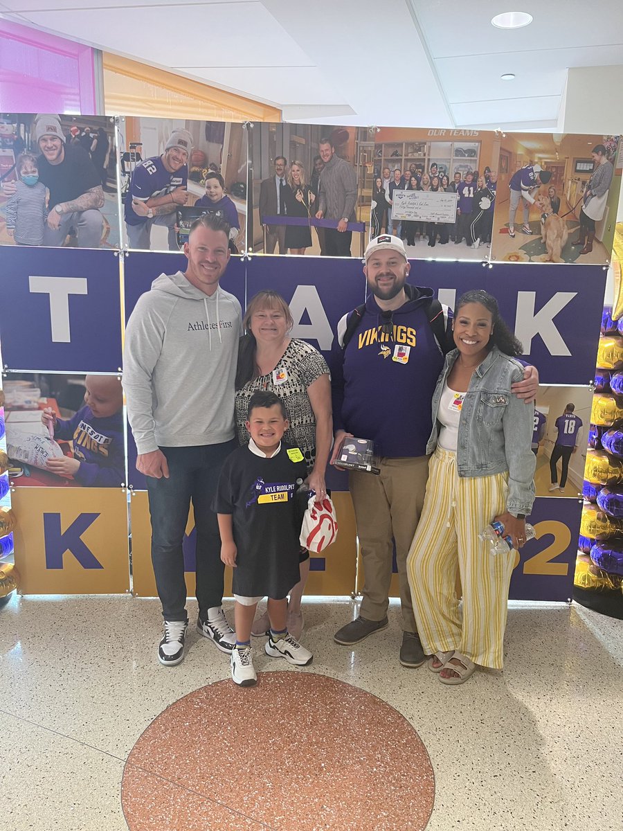 NickPutsInWork's tweet photo. My family got to celebrate with @KyleRudolph and his @NFL retirement party at @MHFVChildrens today! @Vikings legend who is a great person on and off the field! #SKOL #skol https://t.co/Gr66NWTn8J