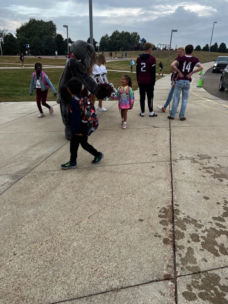 Madison Elem Updates (@mmesupdates) on Twitter photo 