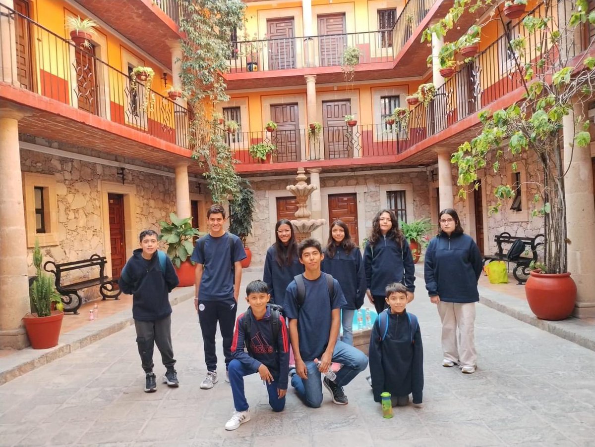 ommtw's tweet photo. Semillero matemático mexicano, representando a esa niñez y juventud que no se rinde e imagina un México mejor #SiSePuede somos comunidad, #SomosOlímpicos Olimpiada Mexicana de Matemáticas de Educación Básica 2023 💪🏻🇲🇽🥳🥰 #OMMEB2023 https://t.co/KwgCl60r3e