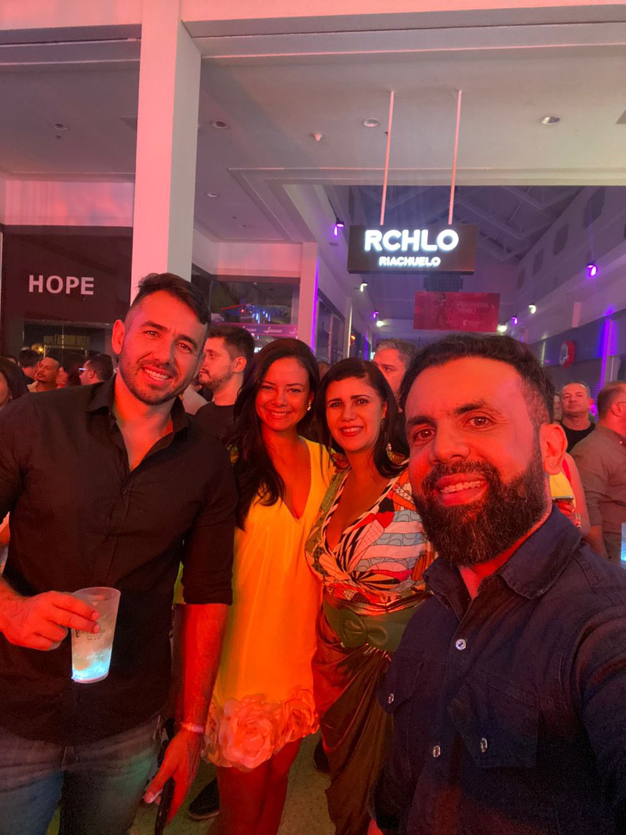 leideq's tweet photo. Evento de Moda do Boulevard Shopping https://t.co/Tx7gY4IuQS