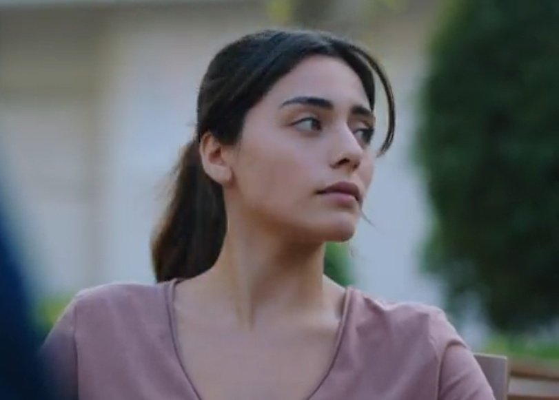 Sıla'nın bu sahneleri oynarken zevkten dört köşe olduğuna yemin edebilirim ama ıspatlayamam 🐥🔪
#SılaTürkoğlu
#KizilcikSerbeti