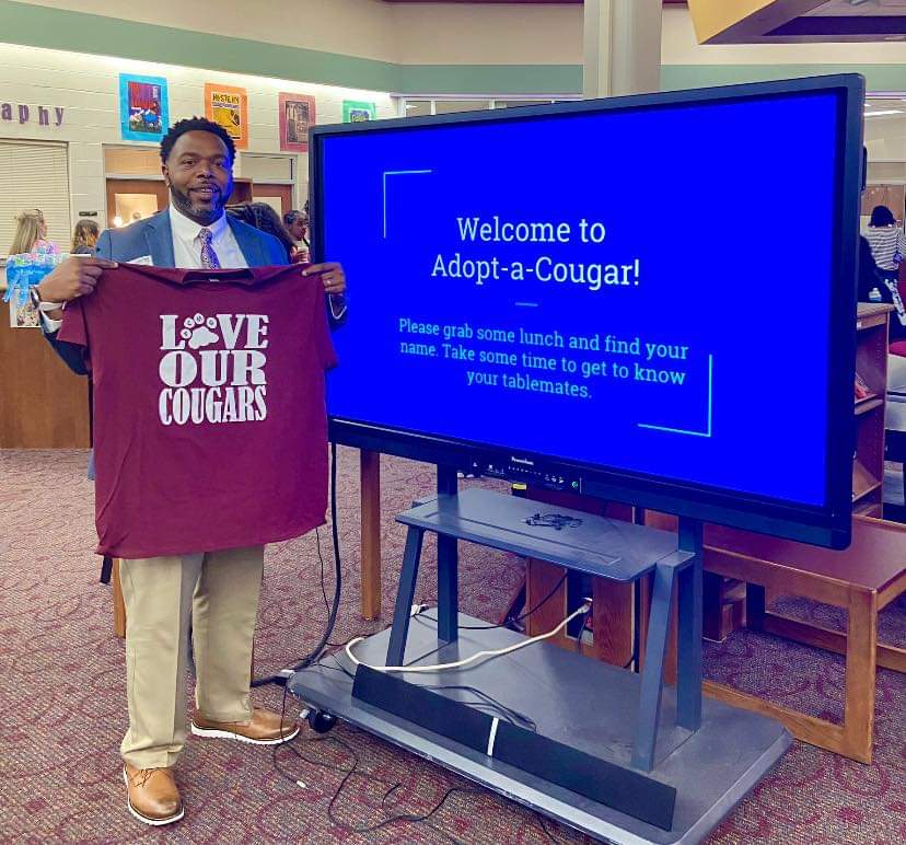 JStukes06's tweet photo. I am thankful for the invitation and opportunity to engage with the Florence Chapel Middle School family. I wish a great year for the Adopt A Cougar program. https://t.co/YkMreHM5YZ