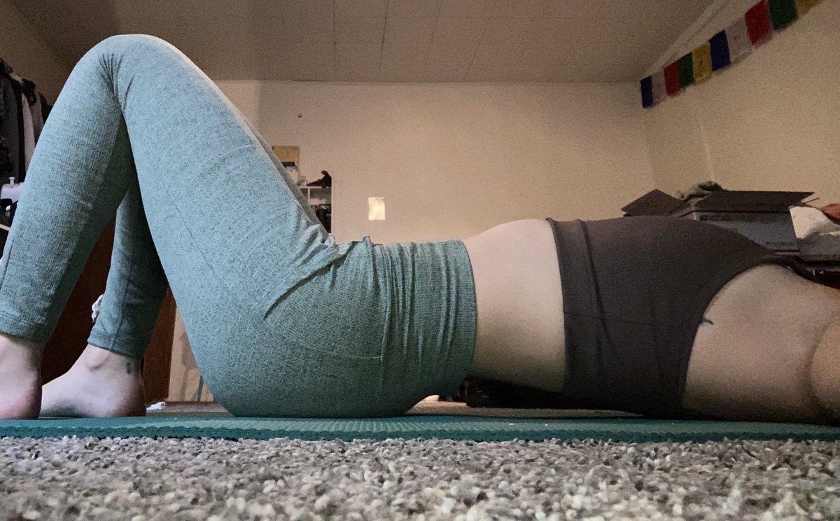 CHAR_LOSES's tweet photo. pilates bc’s… need 2 be drinking more water https://t.co/qP3zmyxRuS