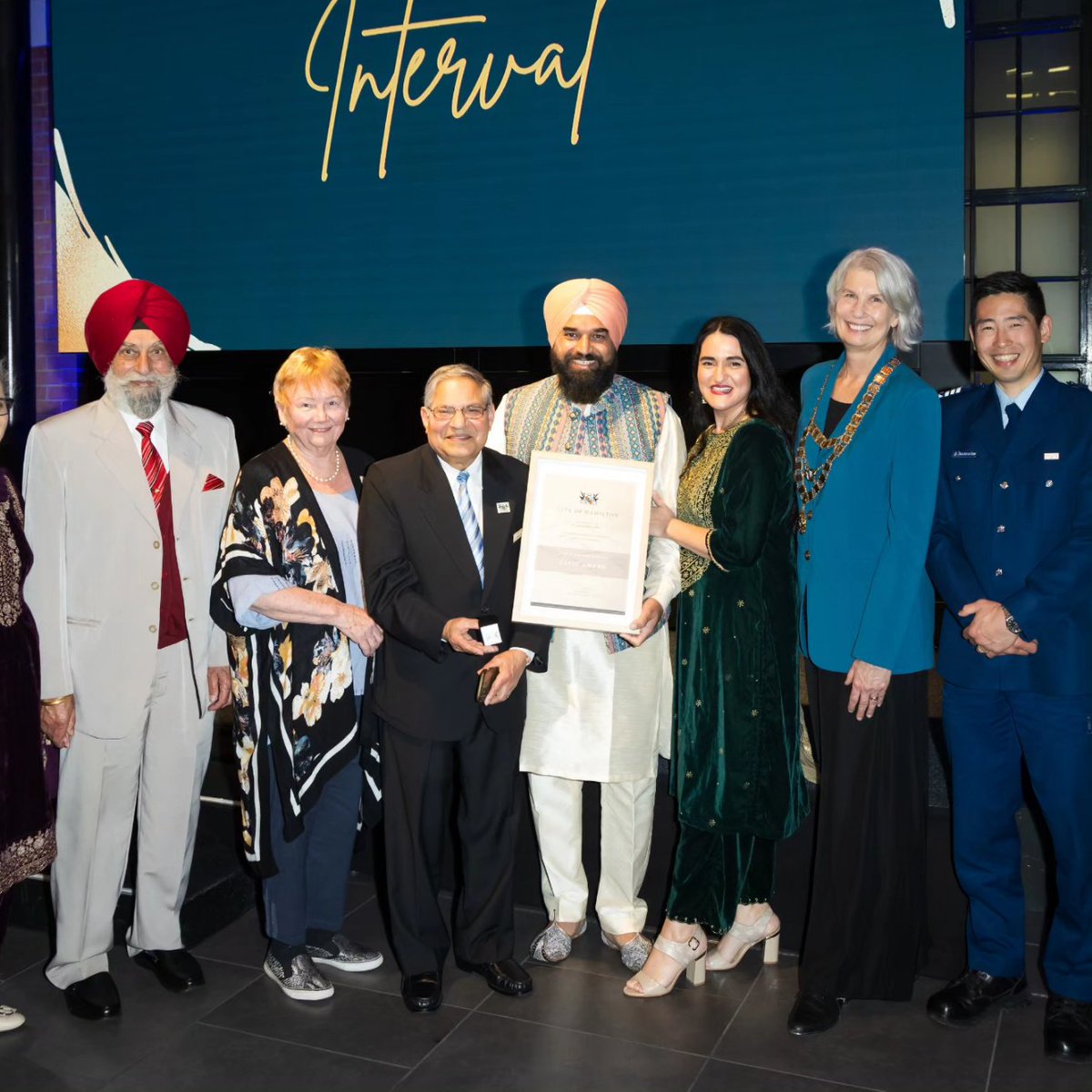jsrrefrignz's tweet photo. Honored to have received the Hamilton Civic Award for my contributions to the community. Grateful for the support of my wife, parents, friends, and the wider community. #communityservice #grateful #HamiltonCivicAward https://t.co/4CPGv2lB9P