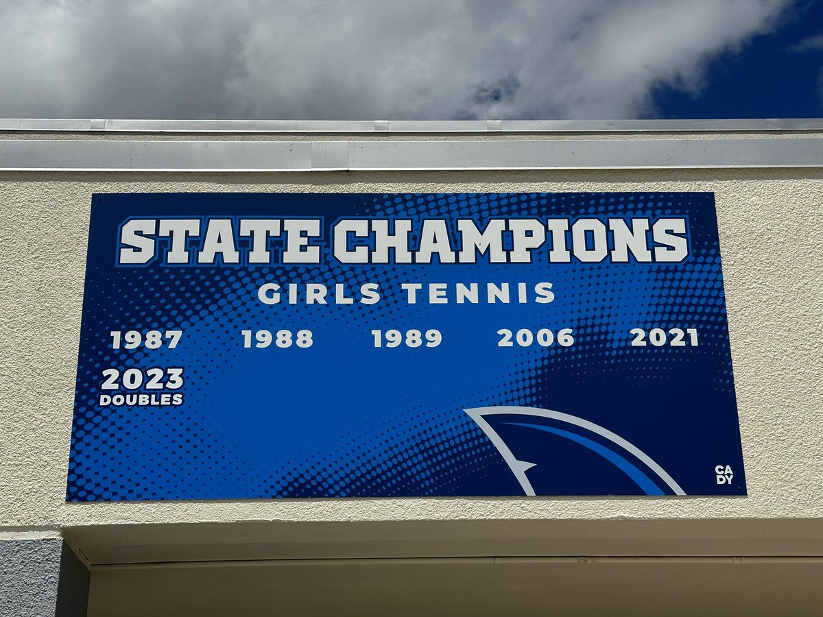 CastellaAlli's tweet photo. It was a great day for Athletics @SharksSrhs with a new board going up for Girls Softball and a new year sticker being added for Girls Tennis! Can’t wait till your rings come in! @jonesjohn3333 @pbcsd @ValMiyares @SuarezSRHScoach https://t.co/z3Ibw9L0mK