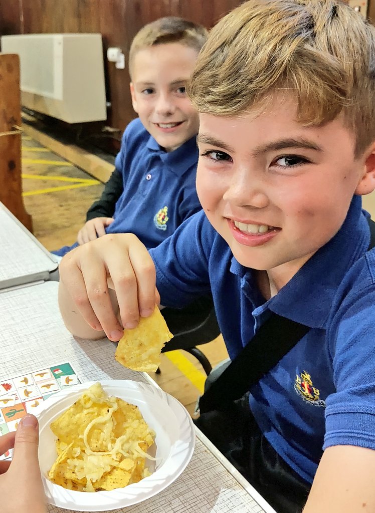 Last night our Juniors got into a 🇲🇽 Mexican theme... taking on a 🪅 Pinata, enjoying some tasty Nachos, playing 🌵🌶️ Fiesta Bingo and lots more!!! #BBadventure