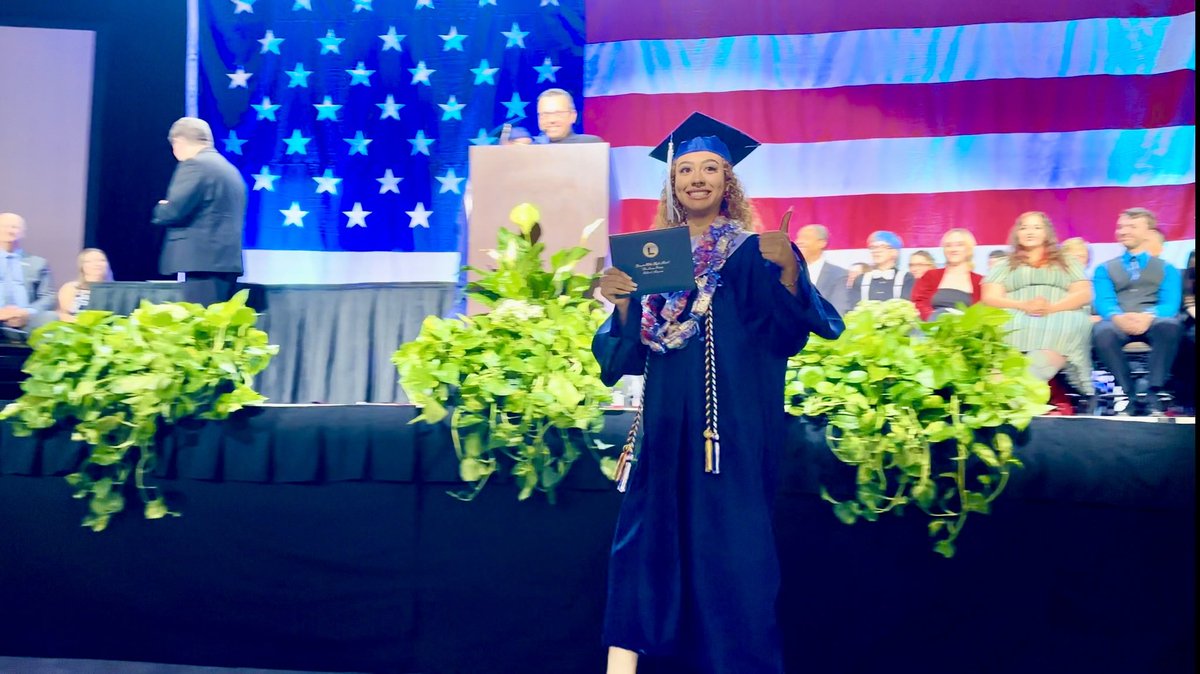 AT & T Cerritos Pride tweet media