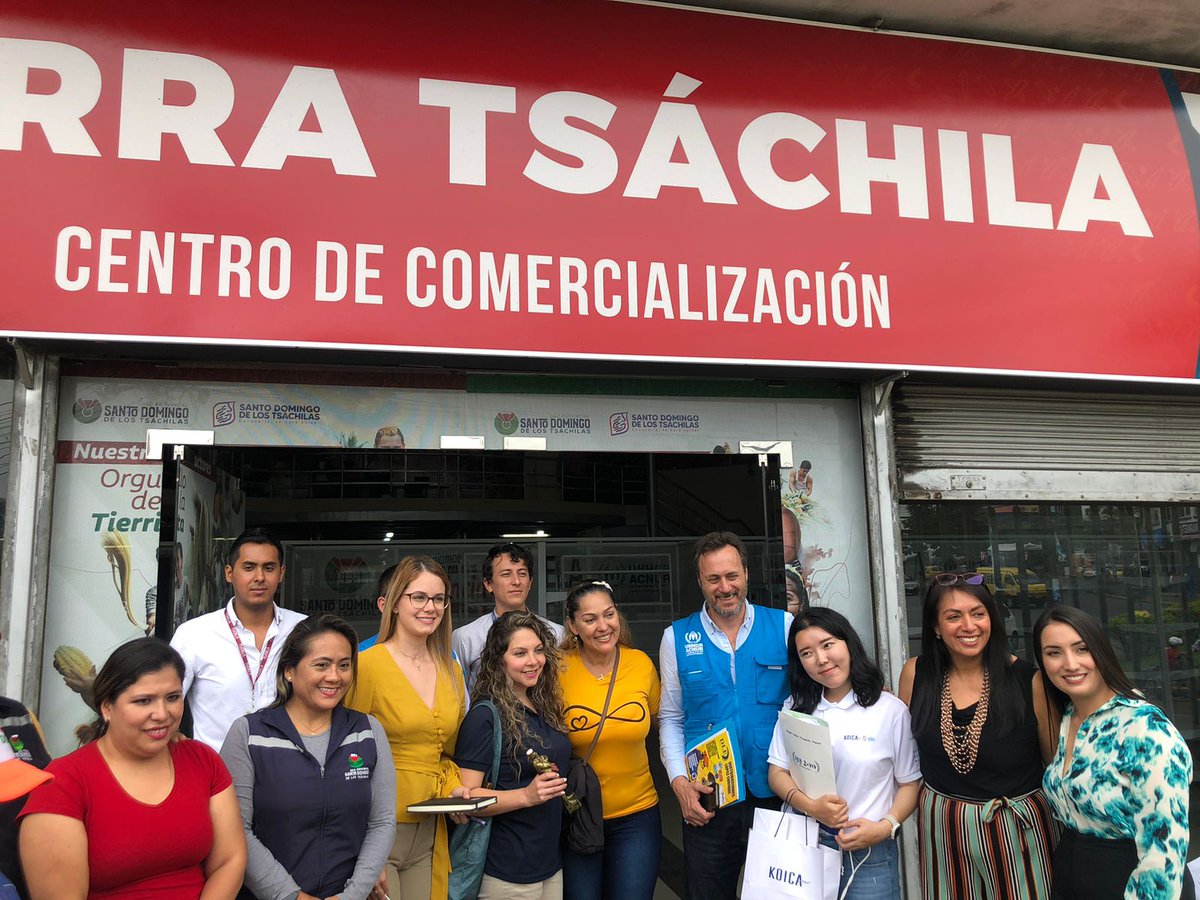 Desde <a href="/ACNUREcuador/">ACNUR Ecuador</a> seguimos trabajando con la Prefectura de Santo Domingo y su titular <a href="/johanaprefecta/">Johana Nuñez</a> en la inclusión de personas de la Provincia y en #MovilidadHumana fortaleciendo el ecosistema de emprendimientos

Con apoyo de <a href="/Koica/">김종욱, jong-wook kim</a> y <a href="/StatePRM/">Bureau of Population, Refugees, and Migration</a>
<a href="/Fudela_Ecuador/">FUDELA Ecuador</a>

#refugiados