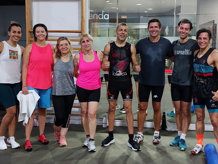 Temporada 2023/24 #ZagrosTriatlón llena de entrenos y retos.
Volvemos con ganas de comernos TODO!!!
#Entrenos #BeZagros #Triatlon #Madrid #Alcobendas