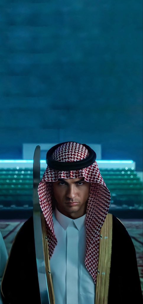 ToBe_Az's tweet image. مبروووووك ألف ألف مبروووووك الفوز 💛💙
#النصر_الأهلي