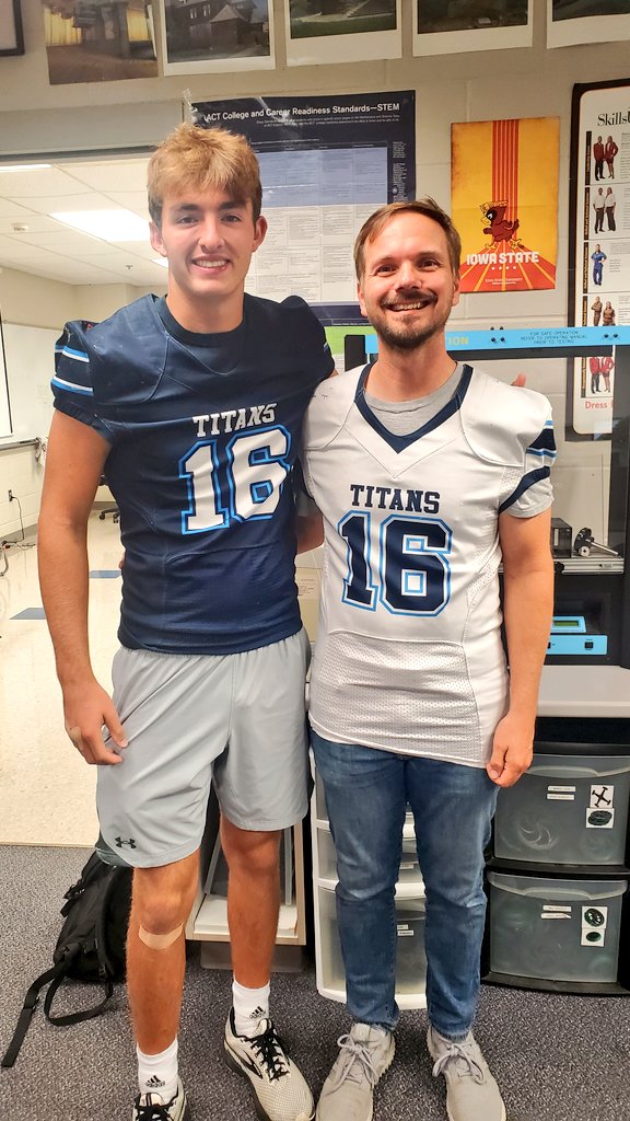 AaronNickman's tweet photo. I have enjoyed watching Nash excel in the classroom, on the basketball court and on the football field.  Go Titans! #expectBigThings https://t.co/E6d85UOXcb