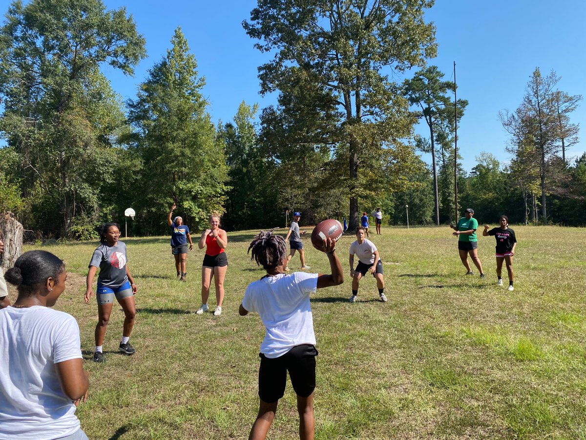 mcc_fca's tweet photo. We had an awesome day with the MCC Lady Eagles Basketball team today at Camp Meridale!
“He must become greater; I must become less.” -John 3:30
#mccfca #fcagreater https://t.co/afg3DrEbu2