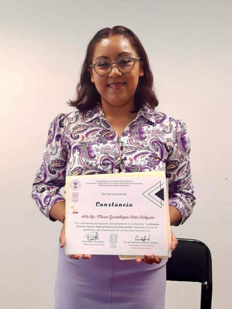 ReMJI_mx's tweet photo. Hoy nuestra Presidenta impartió una conferencia en la Universidad Autónoma de Tlaxcala, en la cual abordó las principales problemáticas que enfrentan las mujeres en la Academia y la Investigación.
#SomosReMJI #MujeresReMJI https://t.co/yXFsnb7EbS