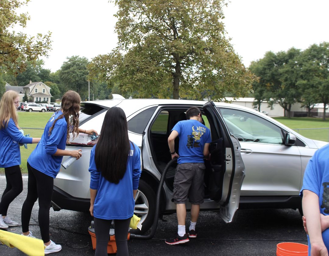 Thank you, Ms. Swanson and the <a href="/GHS_Geneva/">Geneva High School</a> <a href="/GHSVocEx/">GHS VocEx</a> Team for allowing me to volunteer with u to detail cars and raise money for charity!  It was fun seeing students, teachers, administrators and most of all GHS Students doing good work to support good work!